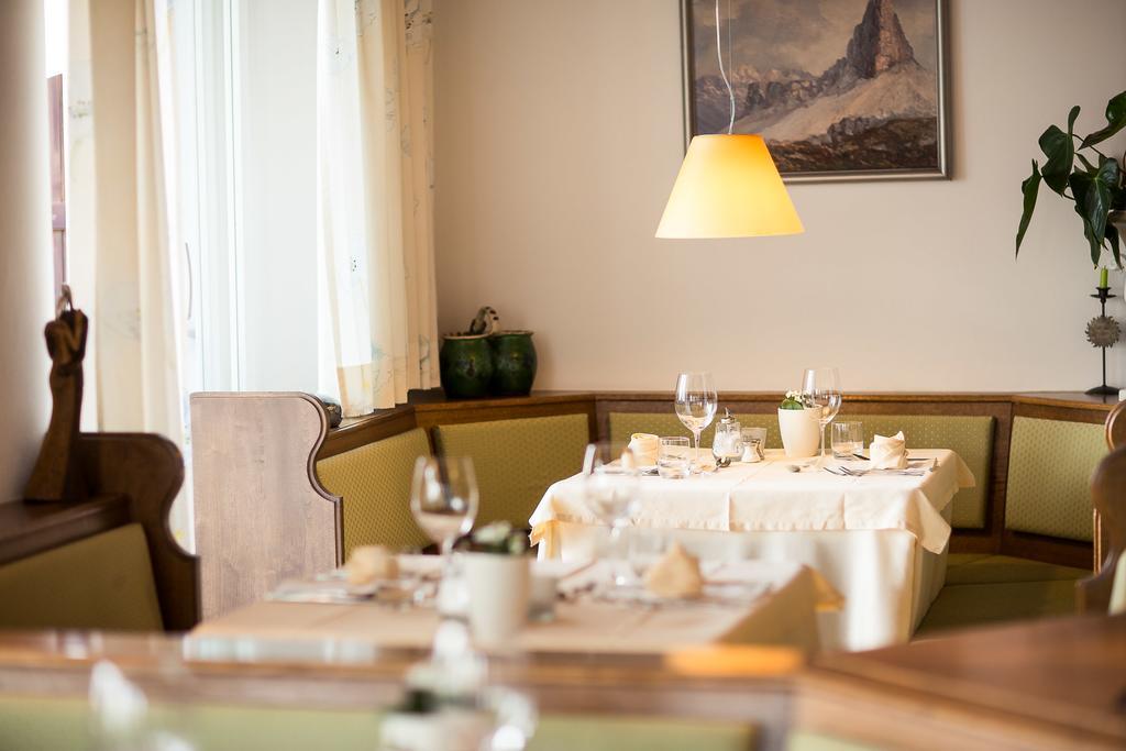 Hotel Landhaus Innerhofer Schenna Εξωτερικό φωτογραφία
