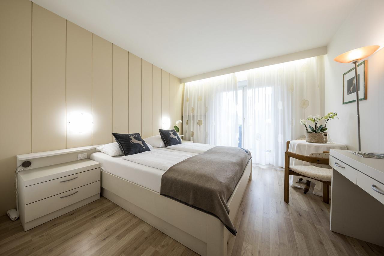Hotel Landhaus Innerhofer Schenna Εξωτερικό φωτογραφία